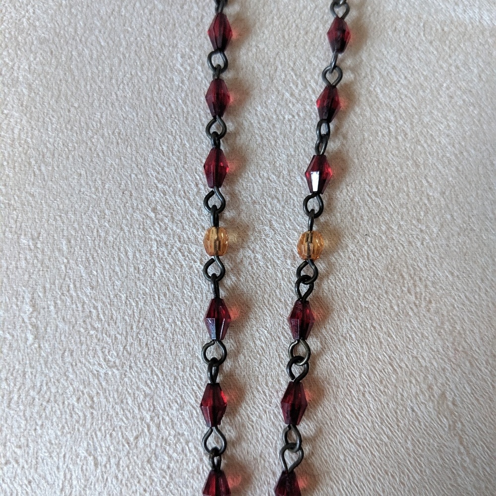 Beautiful Vintage-style Beaded Necklace - Picture 3 of 5